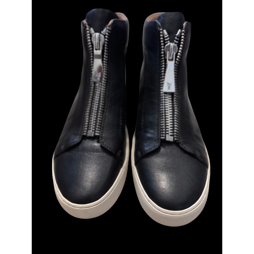 Frye 8.5  Women Black Leather High Top Sneakers Side Zip